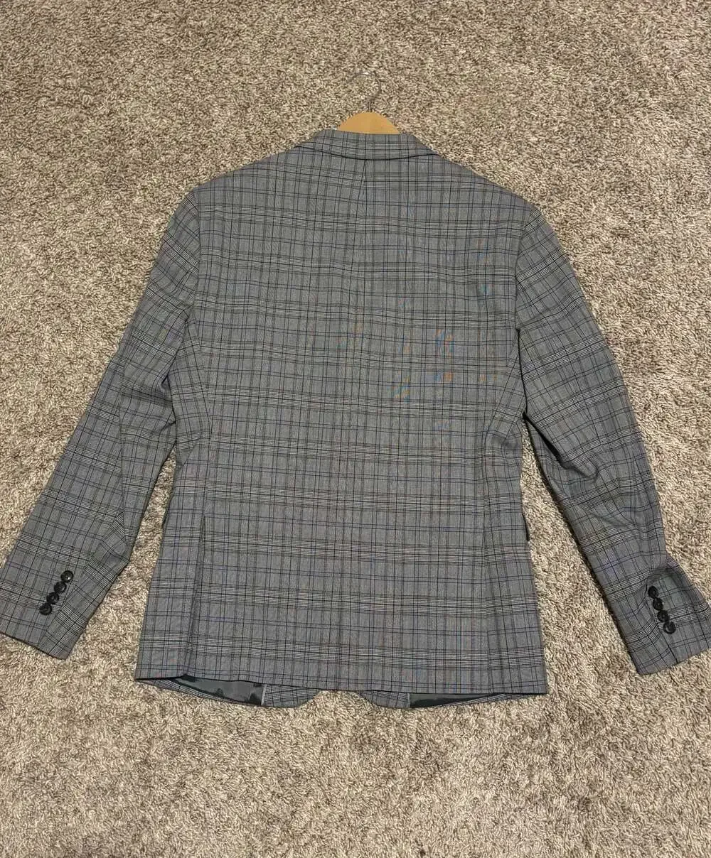 JF J.Ferrar Men's Slim Fit Gray Plaid Two-Button Blazer Sport Coat